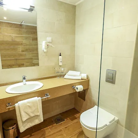 Etno Naselje Vrdnicka Kula - Fruske Terme Hotel Vrdnik