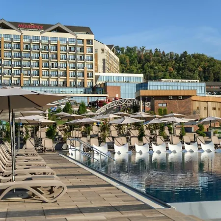 Etno Naselje Vrdnicka Kula - Fruske Terme 4* Vrdnik